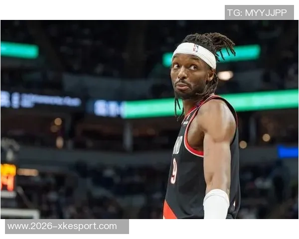 格兰特复出表现抢眼9投4中斩获16分3助攻2盖帽正负值高达16